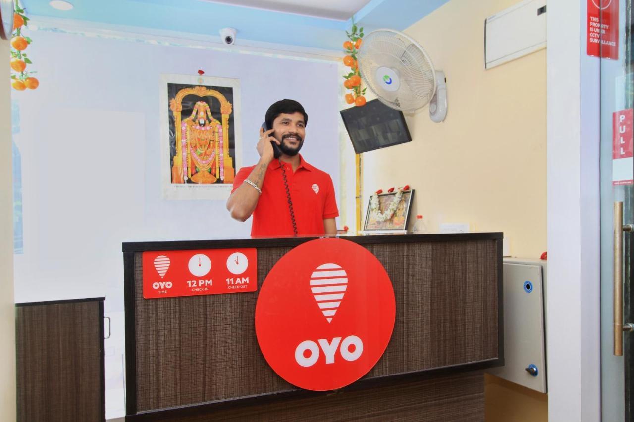 Oyo 10291 Sri Venkatadri Residency Hotell Bangalore Exteriör bild